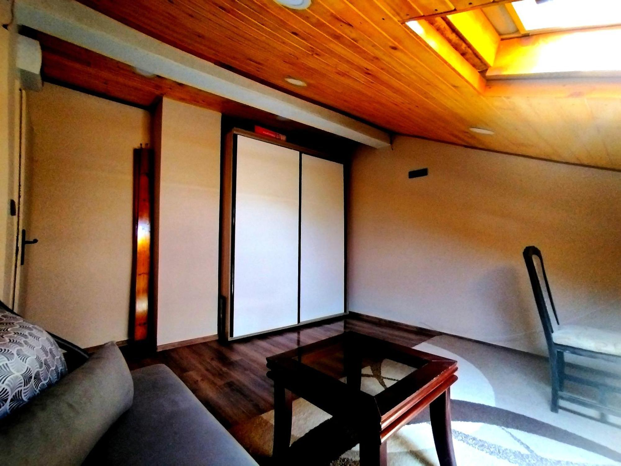 Low Budget Apartment With Breakfast Warna Zewnętrze zdjęcie